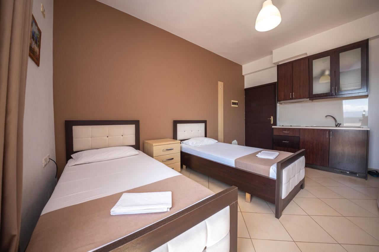 Vale Deti Rooms Ксаміл Екстер'єр фото