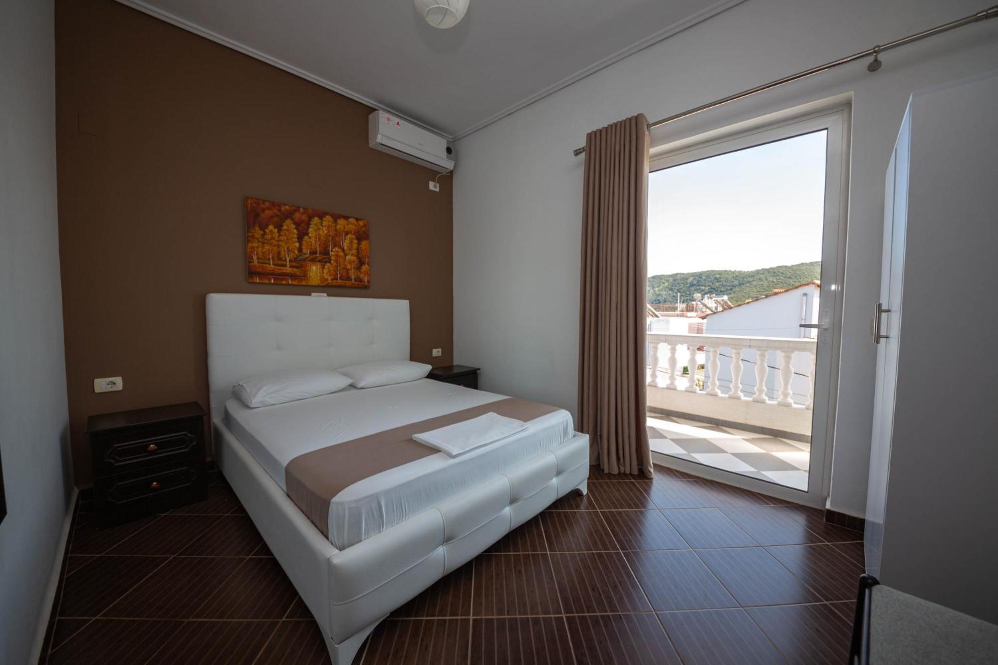 Vale Deti Rooms Ксаміл Екстер'єр фото